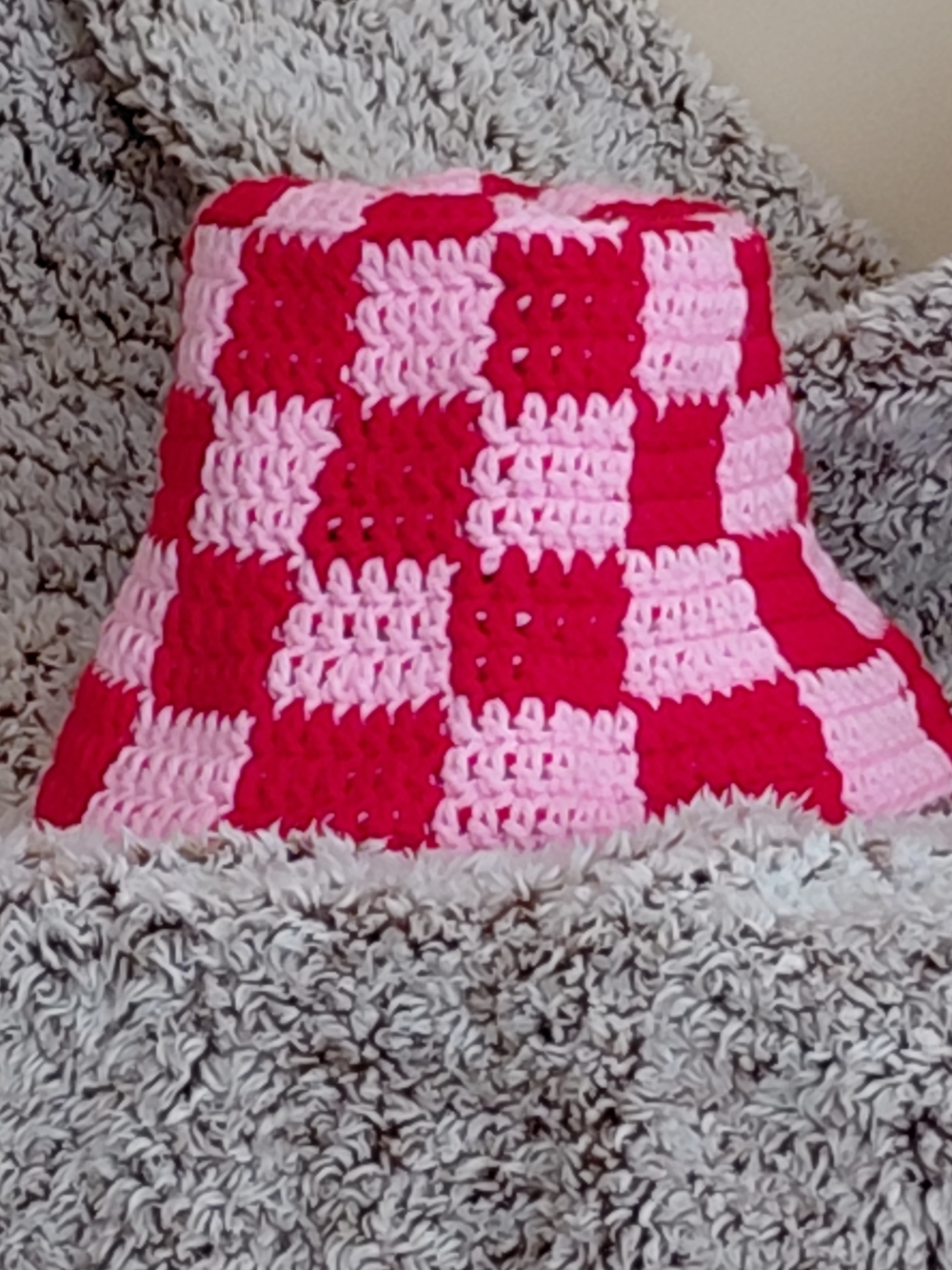 Handmade Crochet Checkerboard Bucket Hat - Pink & Hot Pink